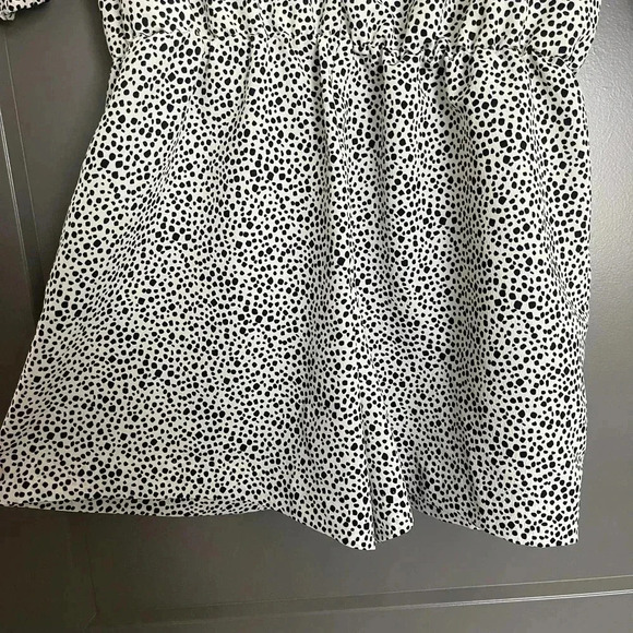 Zara Dots Print V-Neck Elbow Sleeve Open Back Romper White Black Size S - Picture 4 of 12